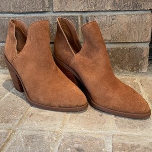 Steve Madden Brown/Tan Women’s Size 7 Leather Bootie